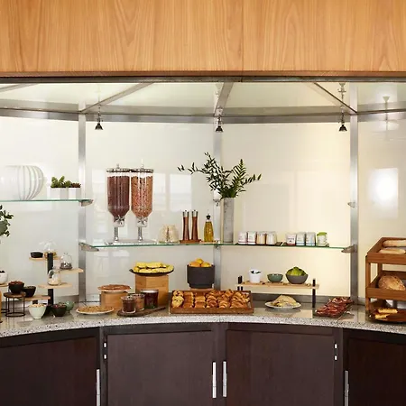 Hotel Sofitel Le Miramar Thalassa 5*