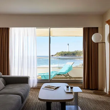 Hotell Sofitel Le Miramar Thalassa 5*