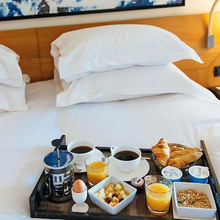 Hotell Sofitel Le Miramar Thalassa 5*