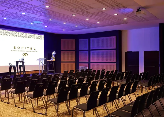 Отель Sofitel Le Miramar Thalassa 5*