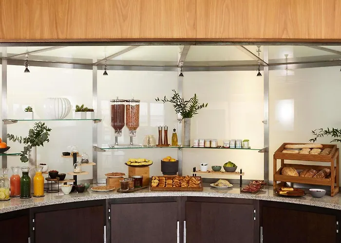 Отель Sofitel Le Miramar Thalassa 5*