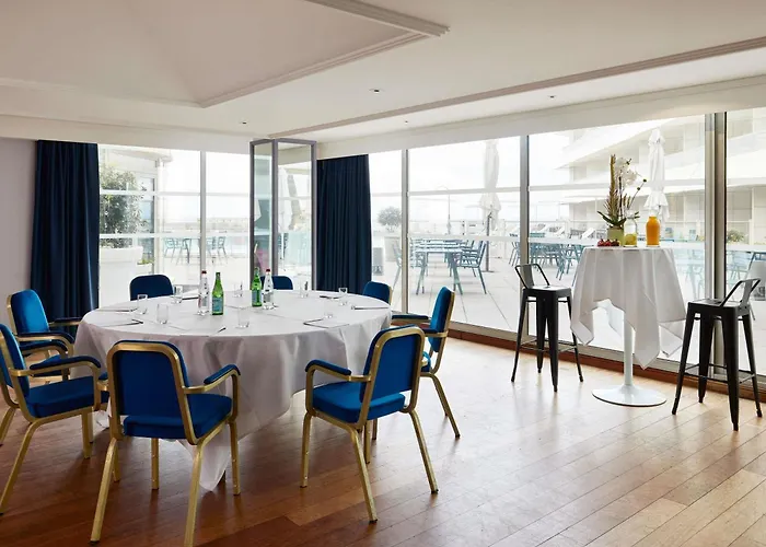 Sofitel Le Miramar Thalassa فندق 5*