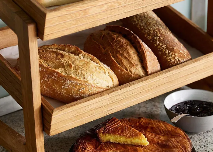 Отель Sofitel Le Miramar Thalassa