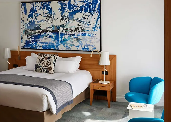 Отель Sofitel Le Miramar Thalassa 5*