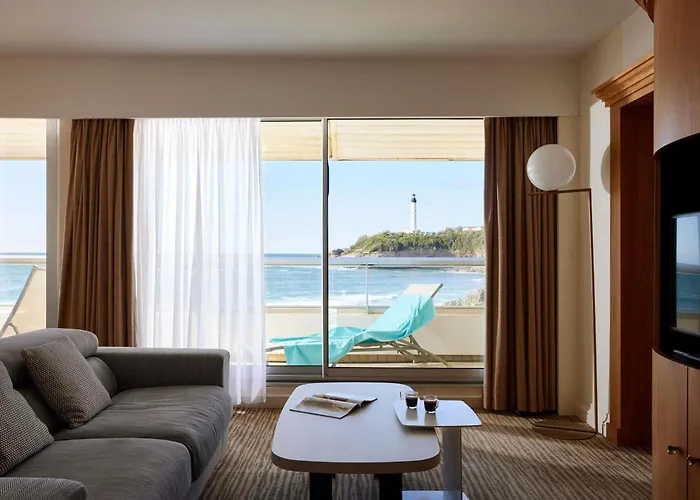 فندق Sofitel Le Miramar Thalassa 5*